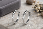 Minimalist Minimalist Bamboo Style Hoop Earrings – Small Silver Huggie Earrings – Elegant Everyday Jewelry for Women