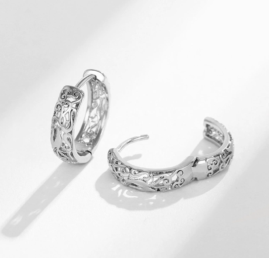 Minimalist Minimalist Engraved Hoop Earrings – Silver Textured Small Hoop Earrings for Women – Elegant Everyday Jewelry for Women