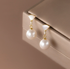 Minimalist Minimalist Pearl Drop Earrings – Elegant Gold Tone Dangle Earrings for Women – Elegant Everyday Jewelry for Women