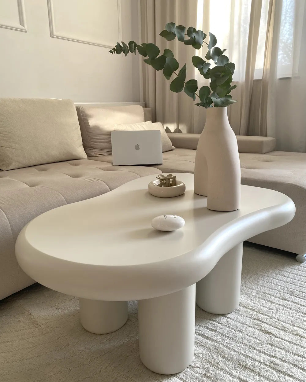 ONDLE Coffee Table, Irregular MDF Coffee Table with PVC Finish, Off-White, 100×70×40 cm