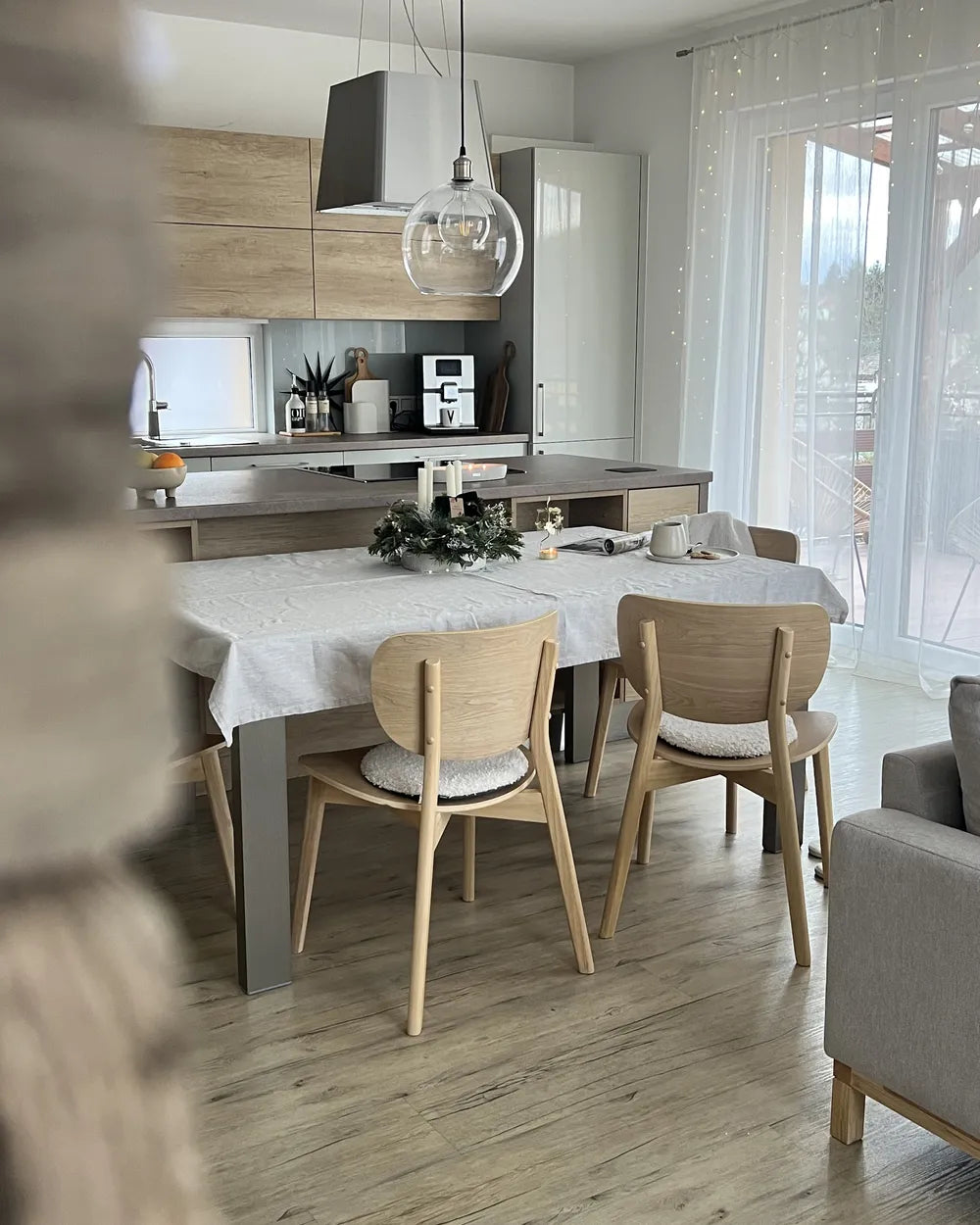 Set of 2 Dining Chairs Overly Wood Light Brown